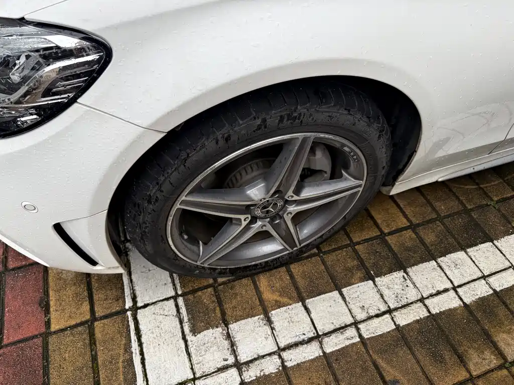Mercedes-Benz C-Class 2019