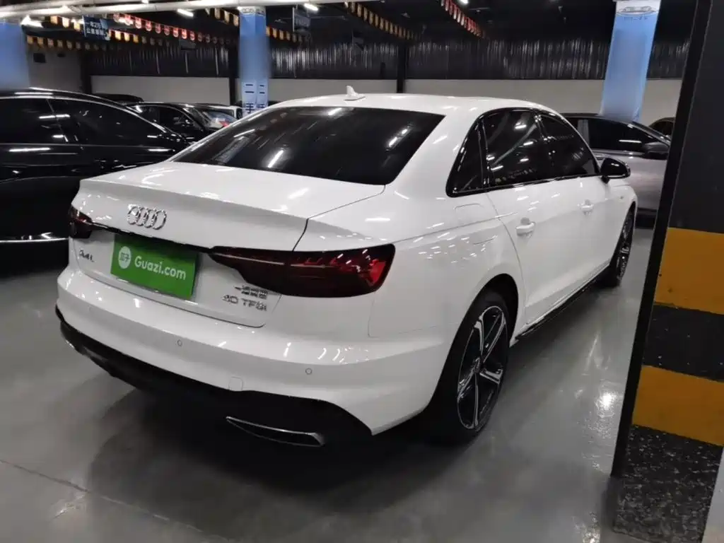 Audi A4L 2025