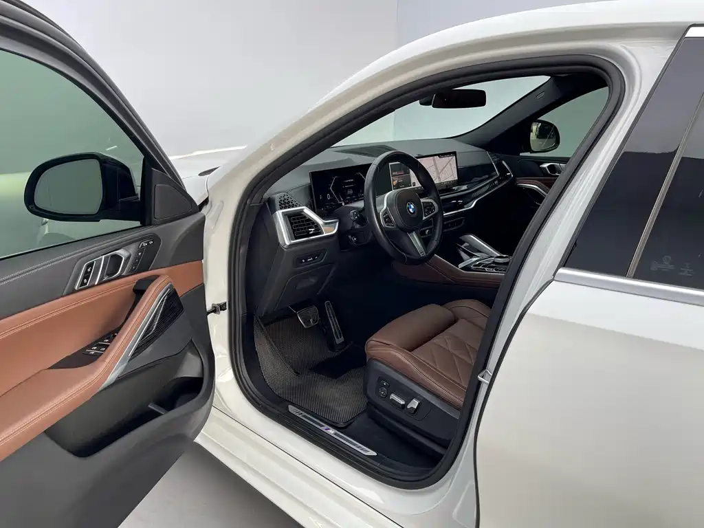 BMW X6 2024 — фото 13