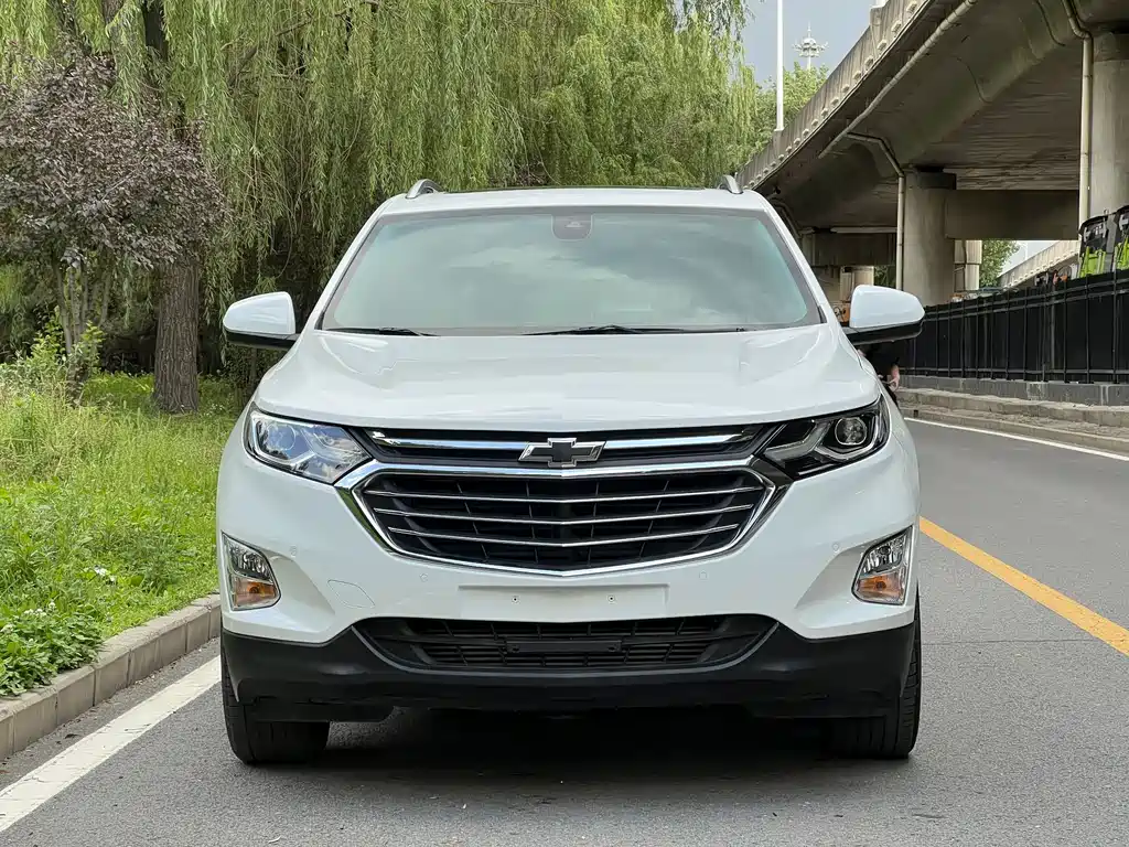 Chevrolet Equinox 2018 — фото 2