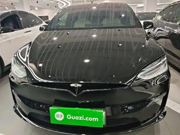 Tesla Model X 2023