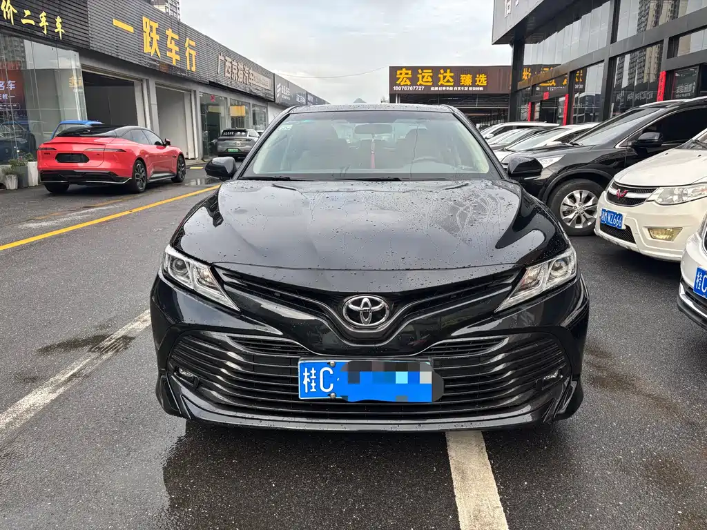 Toyota Camry 2018