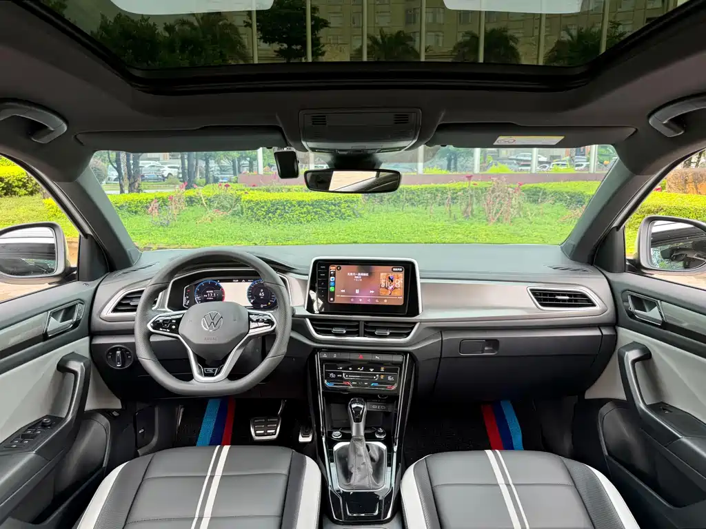 Volkswagen T-Roc 2025 — фото 15