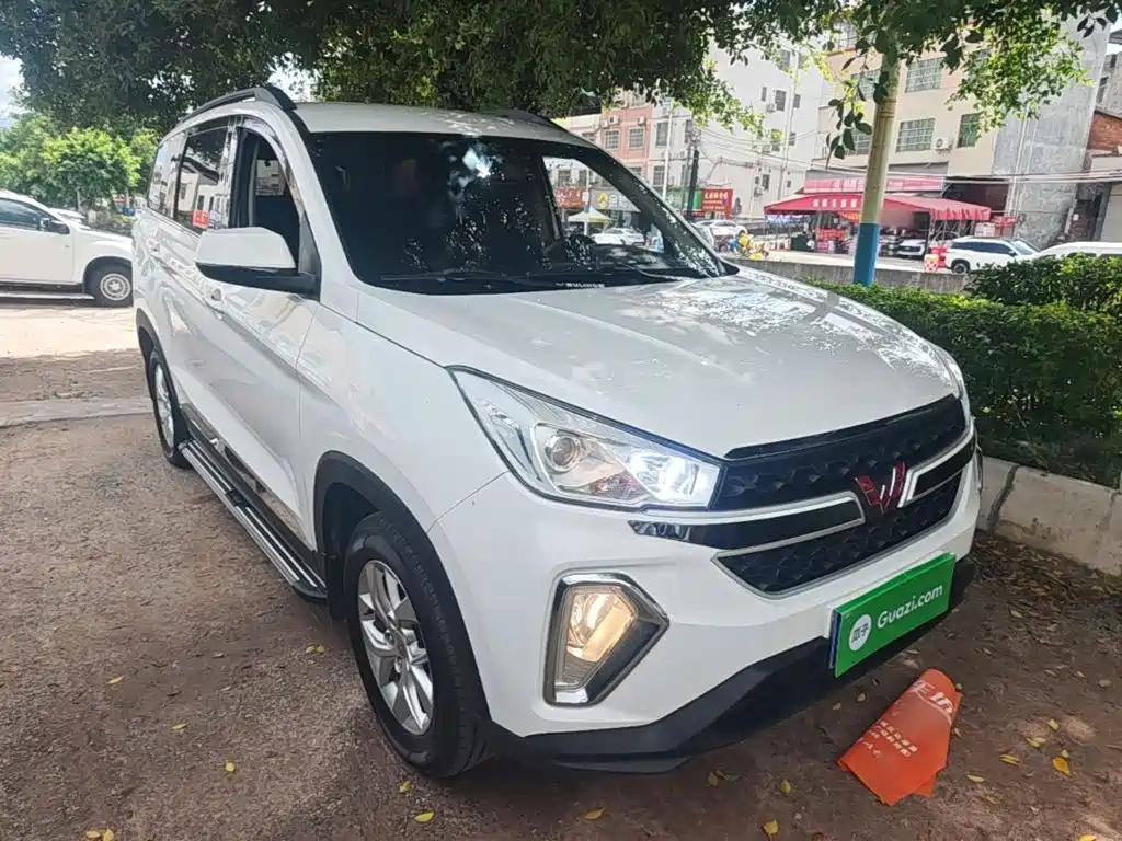 Wuling Hongguang S3 2019