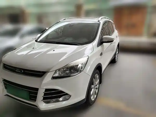 Ford Kuga 2016