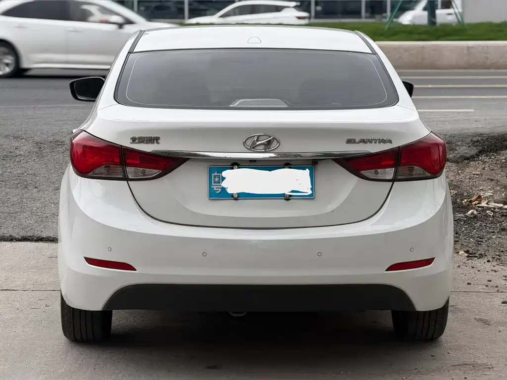Hyundai Elantra Langdong 2016 — фото 5