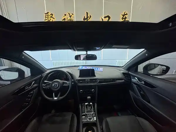 Mazda CX-4 2021