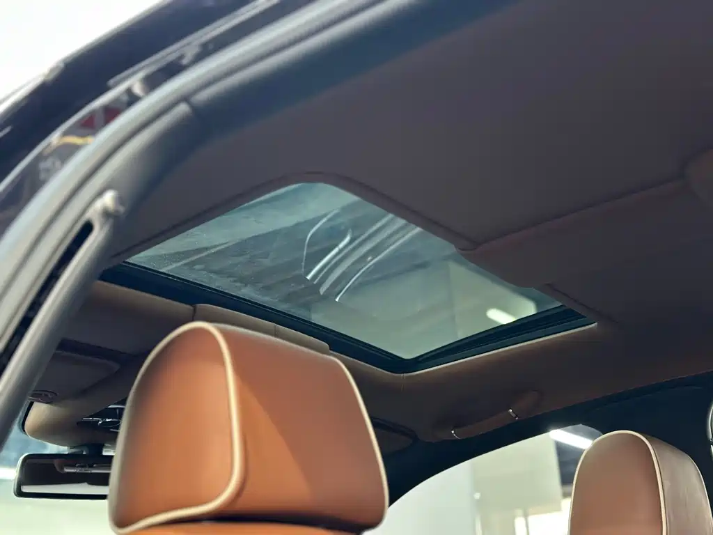 Bentley Flying Spur 2012 — фото 23