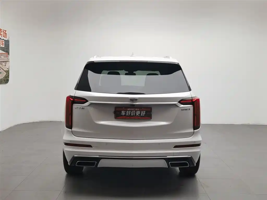 Cadillac XT6 2021 — фото 4