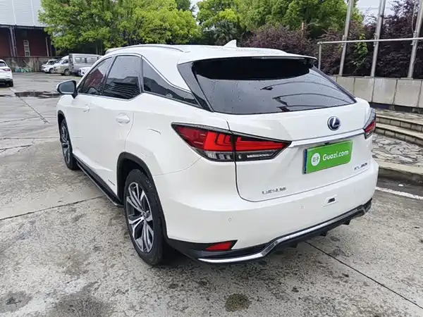 Lexus RX 2020