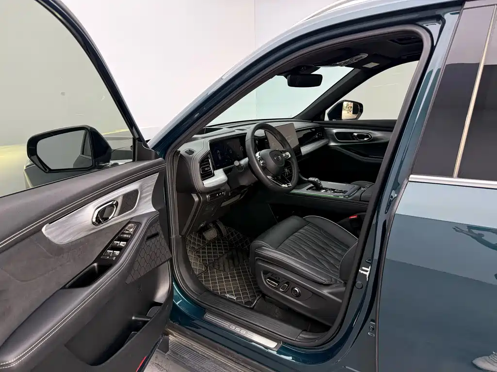 GAC Motor Trumpchi GS8 2022 — фото 13