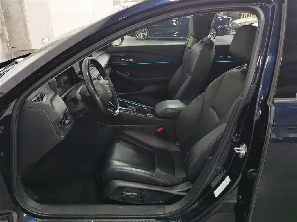 Honda Accord 2024 — фото 10