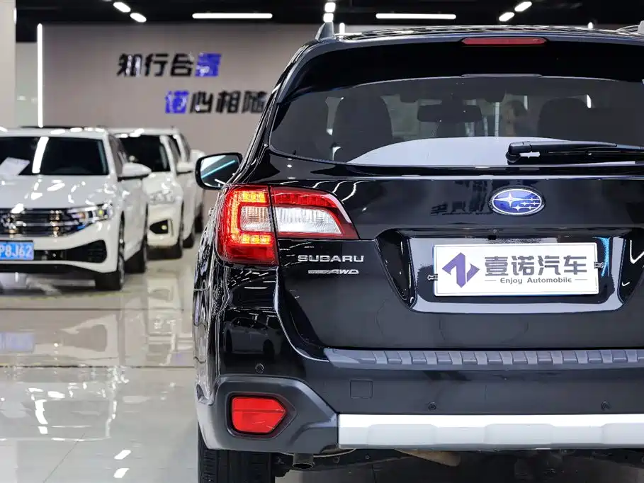 Subaru Outback 2019 — фото 8