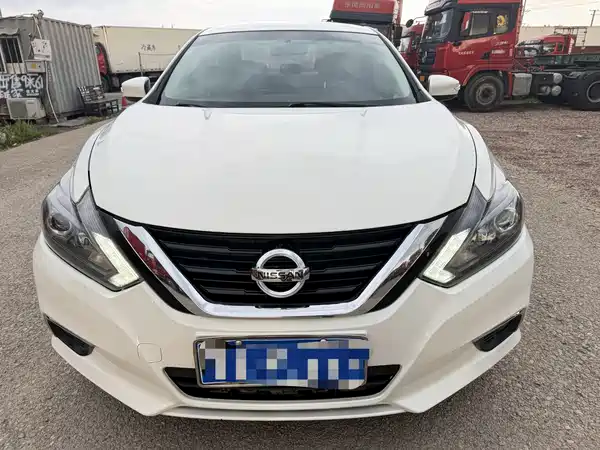 Nissan Teana 2016
