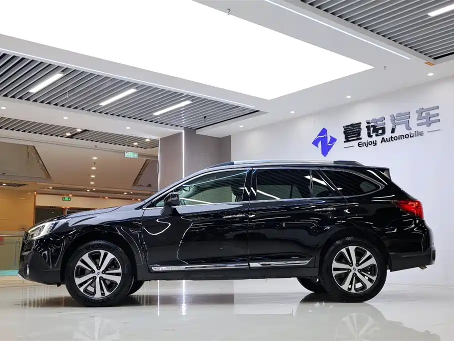 Subaru Outback 2019 — фото 3