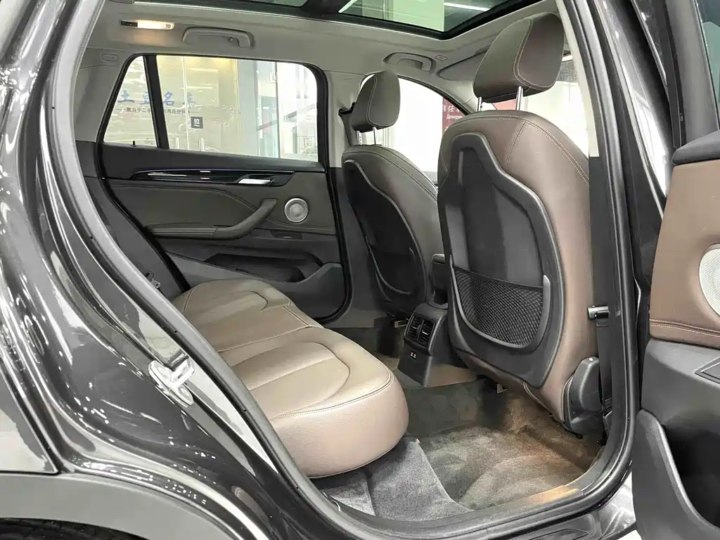 BMW X1 2022 — фото 13