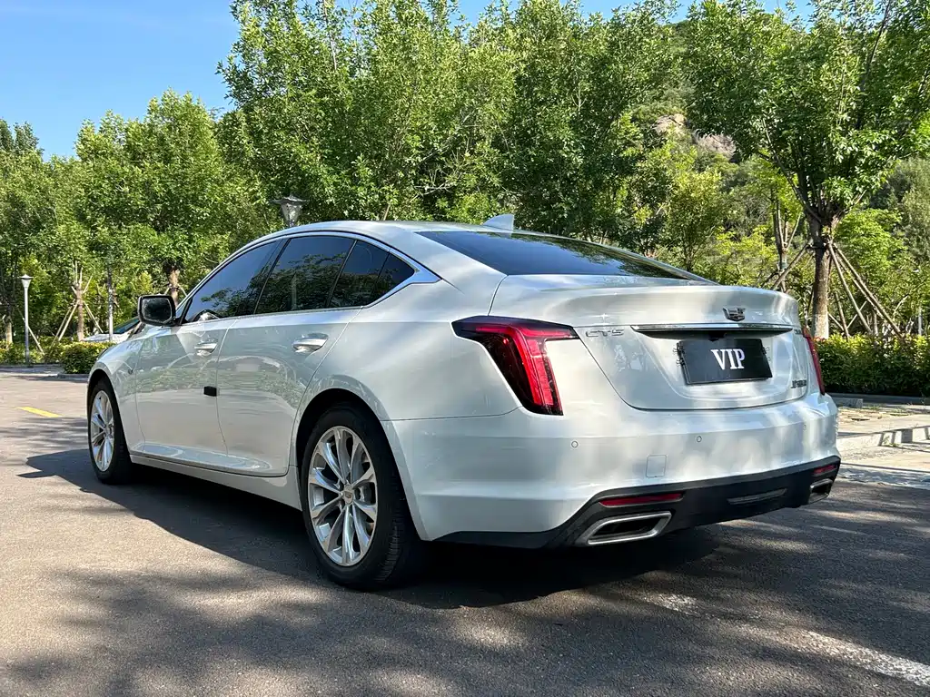 Cadillac CT5 2023 — фото 11