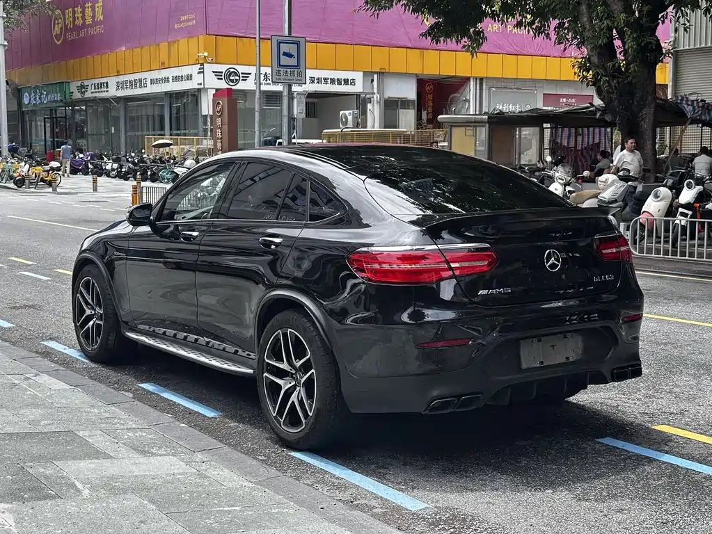 Mercedes-Benz GLC Coupe AMG 2018 — фото 14