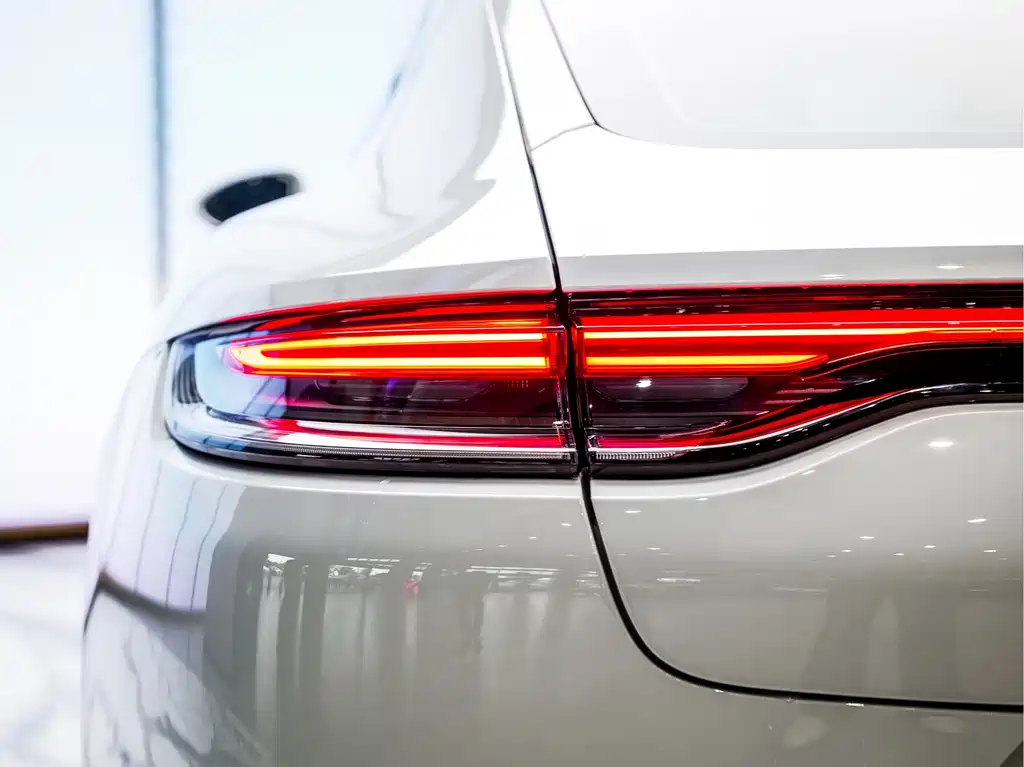 Porsche Panamera 2023