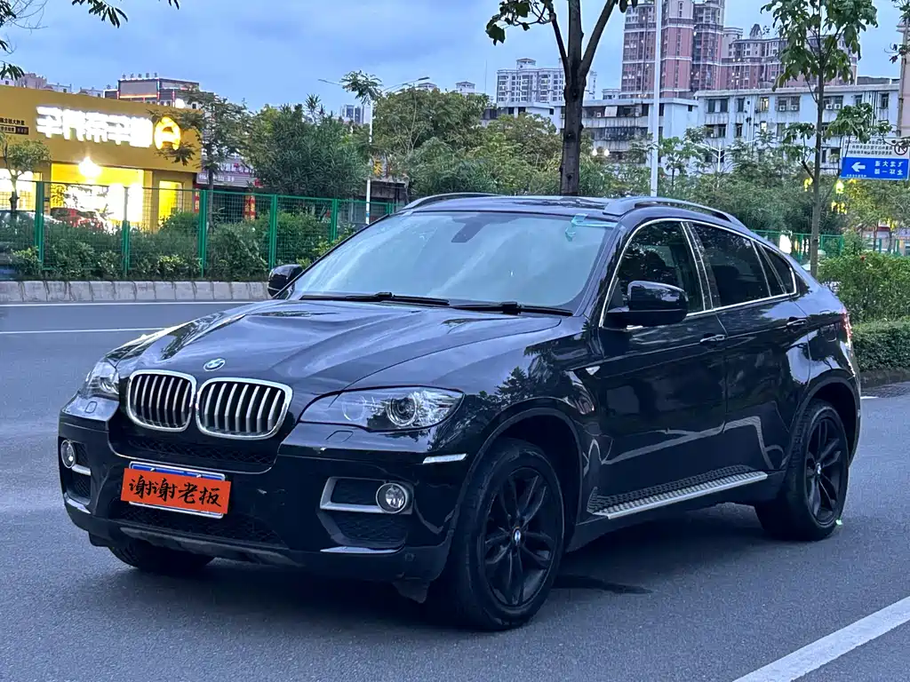 BMW X6 2015 — фото 1