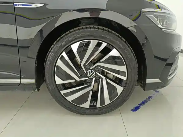 Volkswagen Magotan PHEV 2021