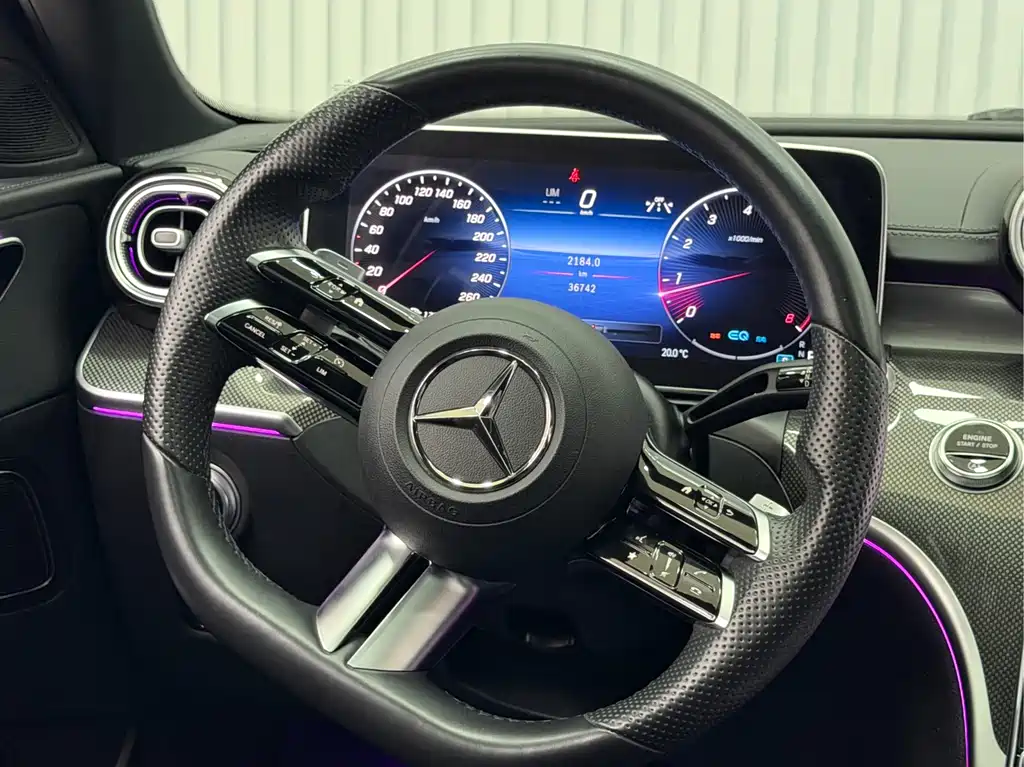 Mercedes-Benz C-Class 2022 — фото 16