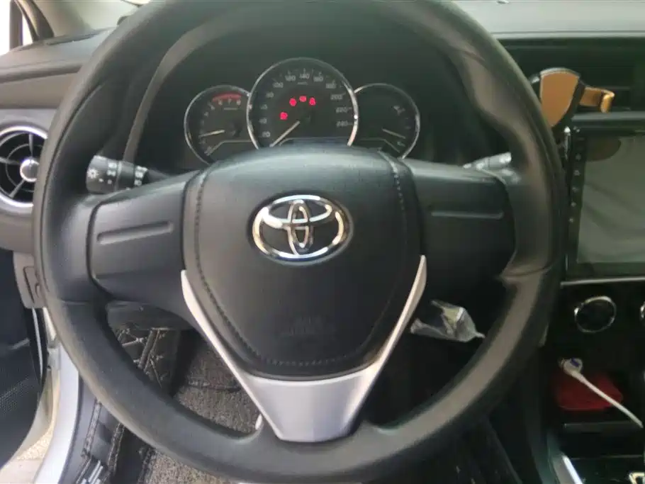 Toyota Corolla 2019 — фото 15