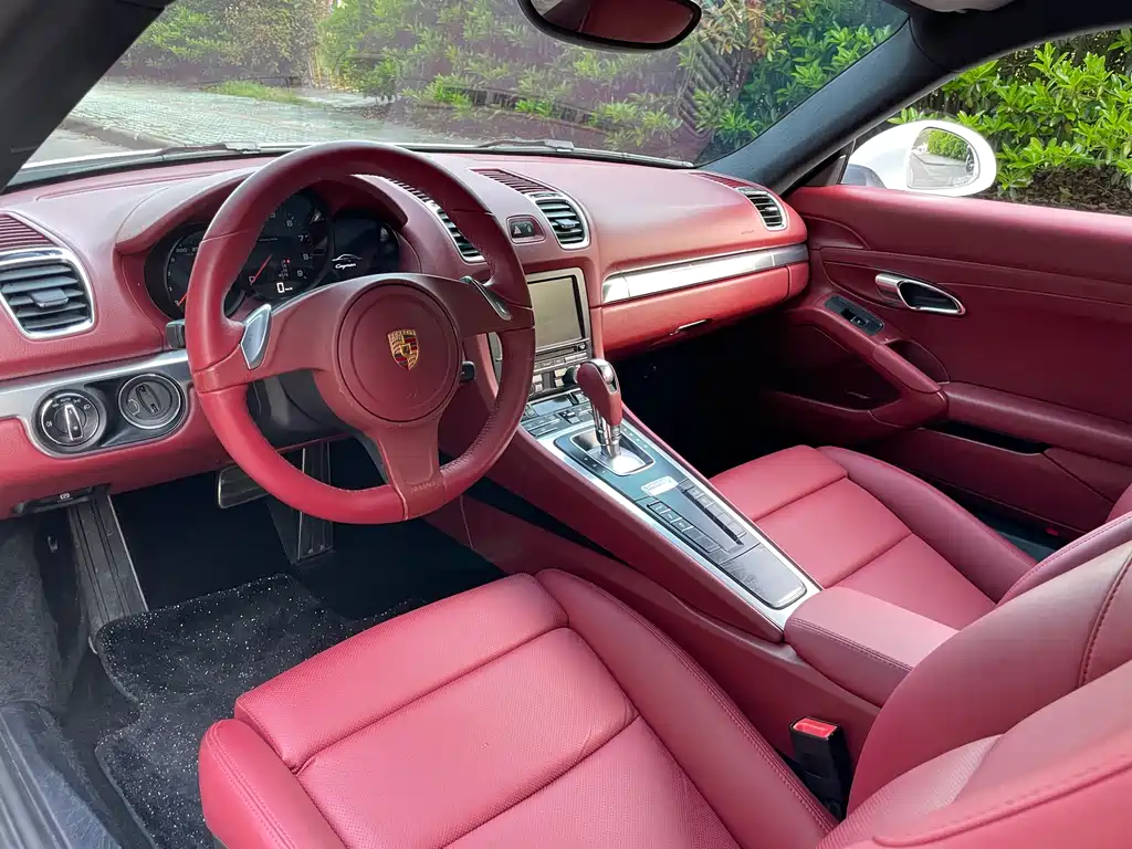 Porsche Cayman 2015