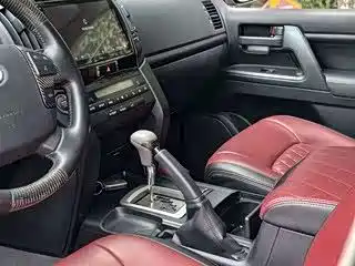 Toyota Land Cruiser 2015