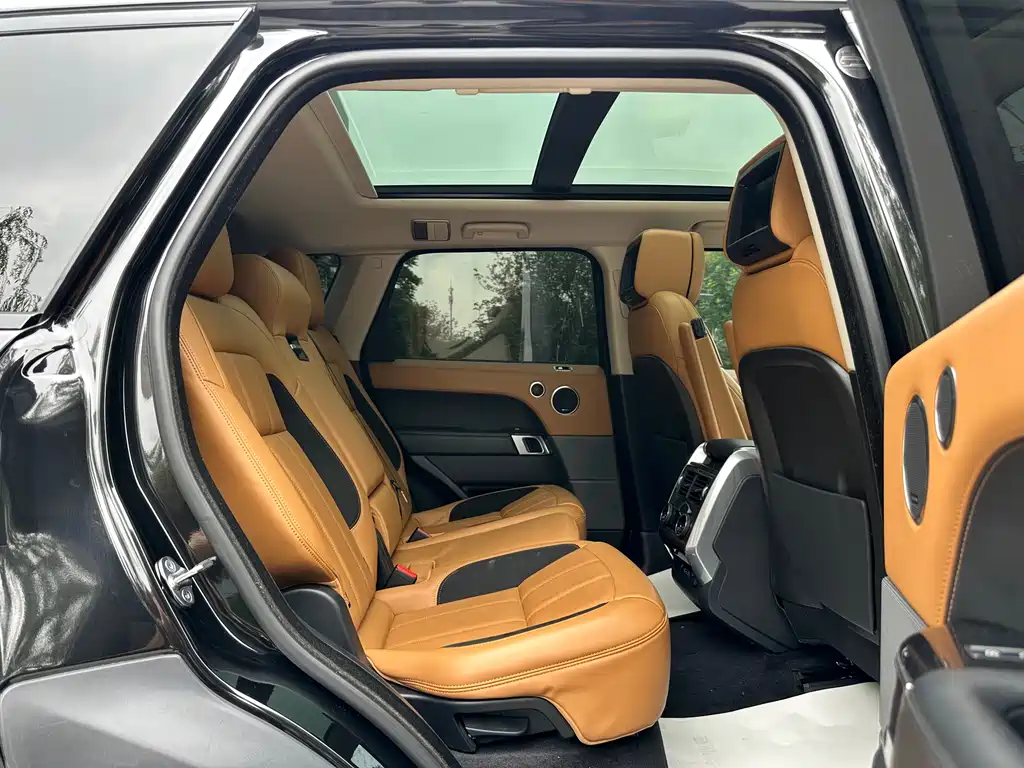 Land Rover Sport 2021 — фото 12