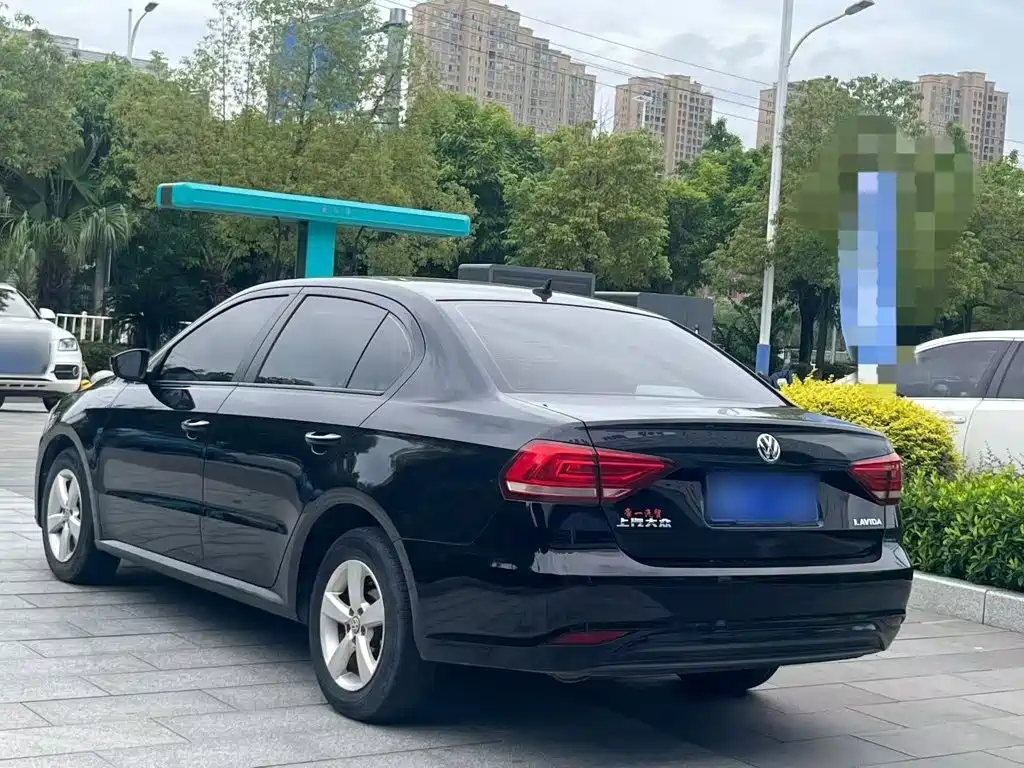 Volkswagen Lavida 2022