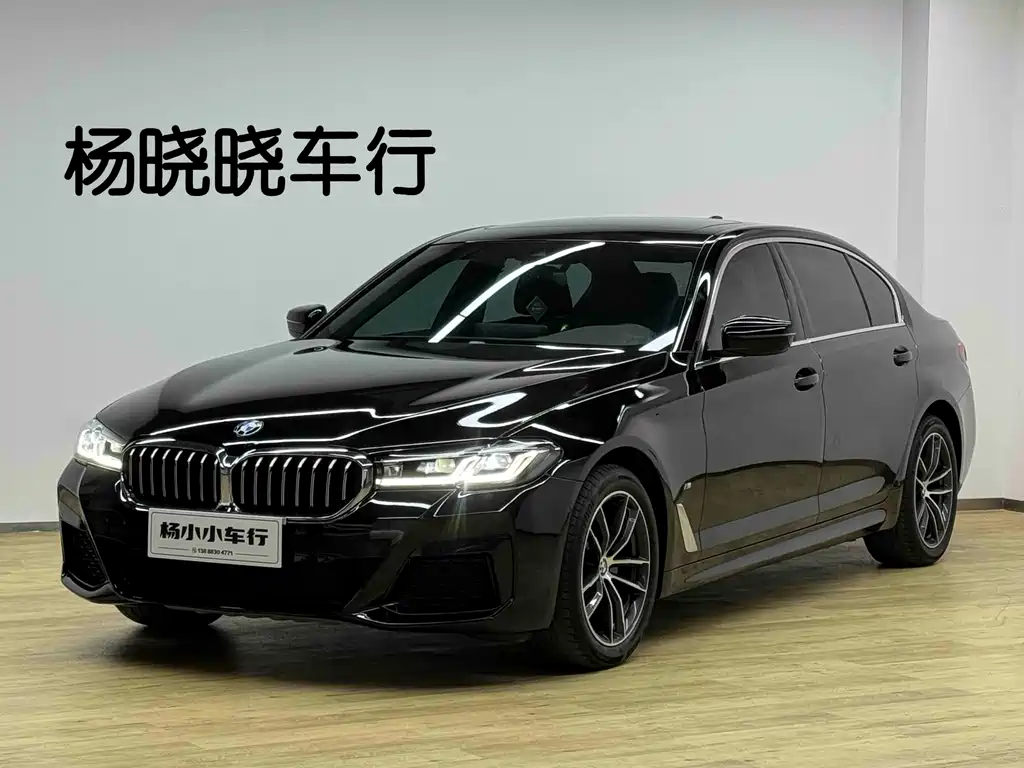 BMW 5 Series 2022 — фото 1