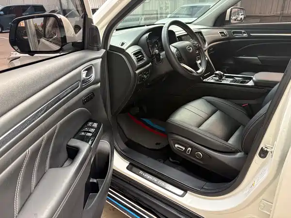 GAC Trumpchi GS8 2021