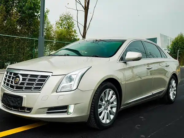 Cadillac XTS 2013