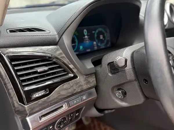 BYD Tang New Energy 2016