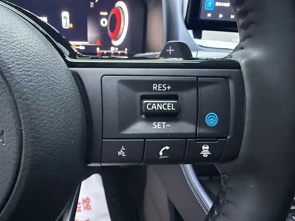 Nissan Qashqai 2023 — фото 11