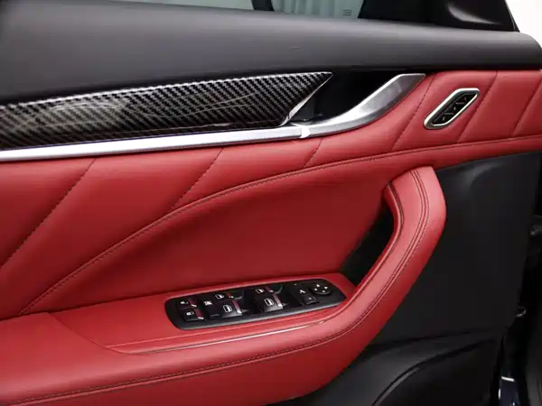 Maserati Levante 2022