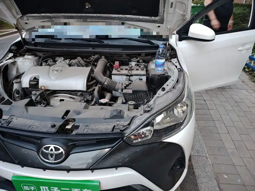 Toyota Yaris L 2019 — фото 21