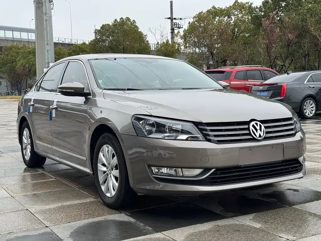 Volkswagen Passat 2016 — фото 1