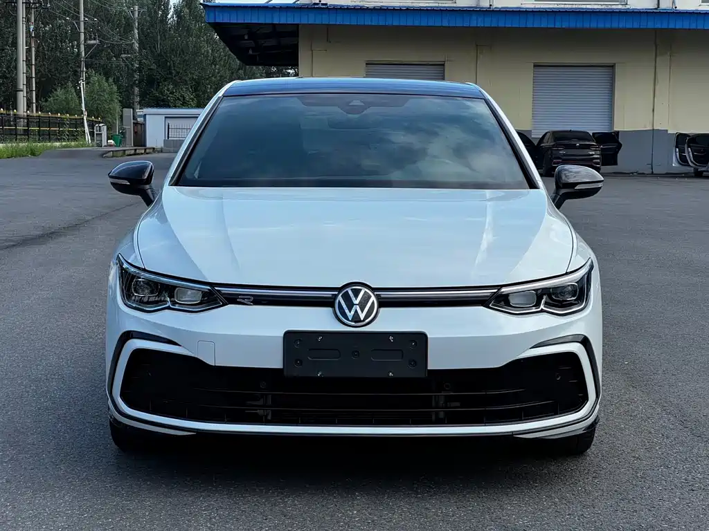 Volkswagen Golf 2022