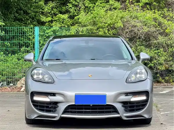 Porsche Panamera 2010