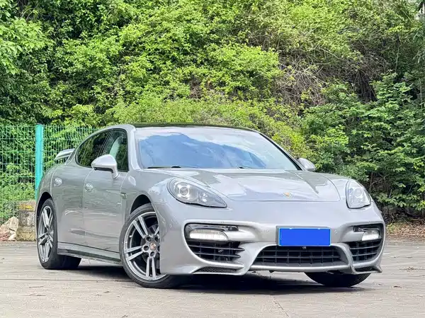 Porsche Panamera 2010