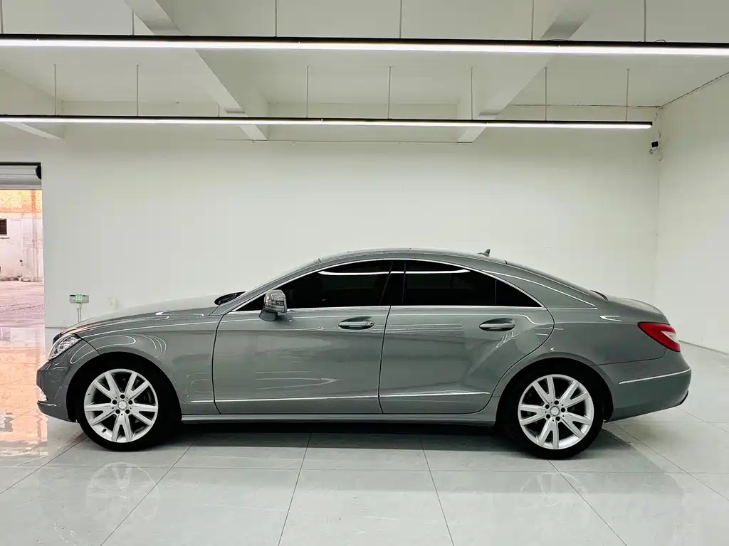 Mercedes-Benz CLS 2013 — фото 4