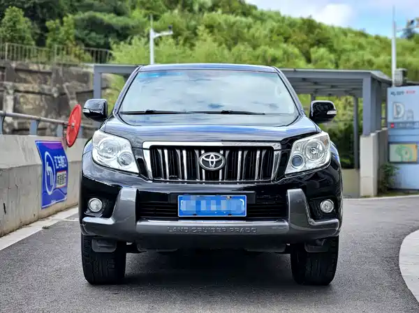 Toyota Prado 2011