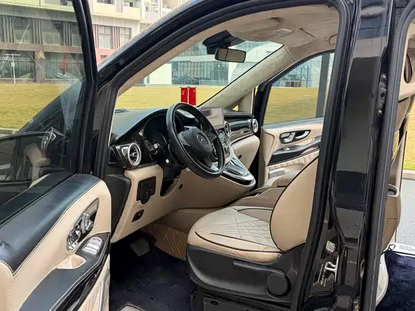 Mercedes-Benz Vito 2021