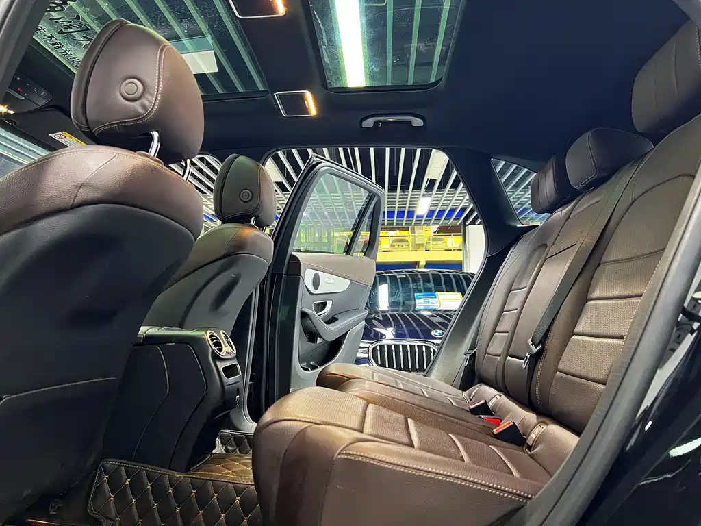 Mercedes-Benz GLC 2022