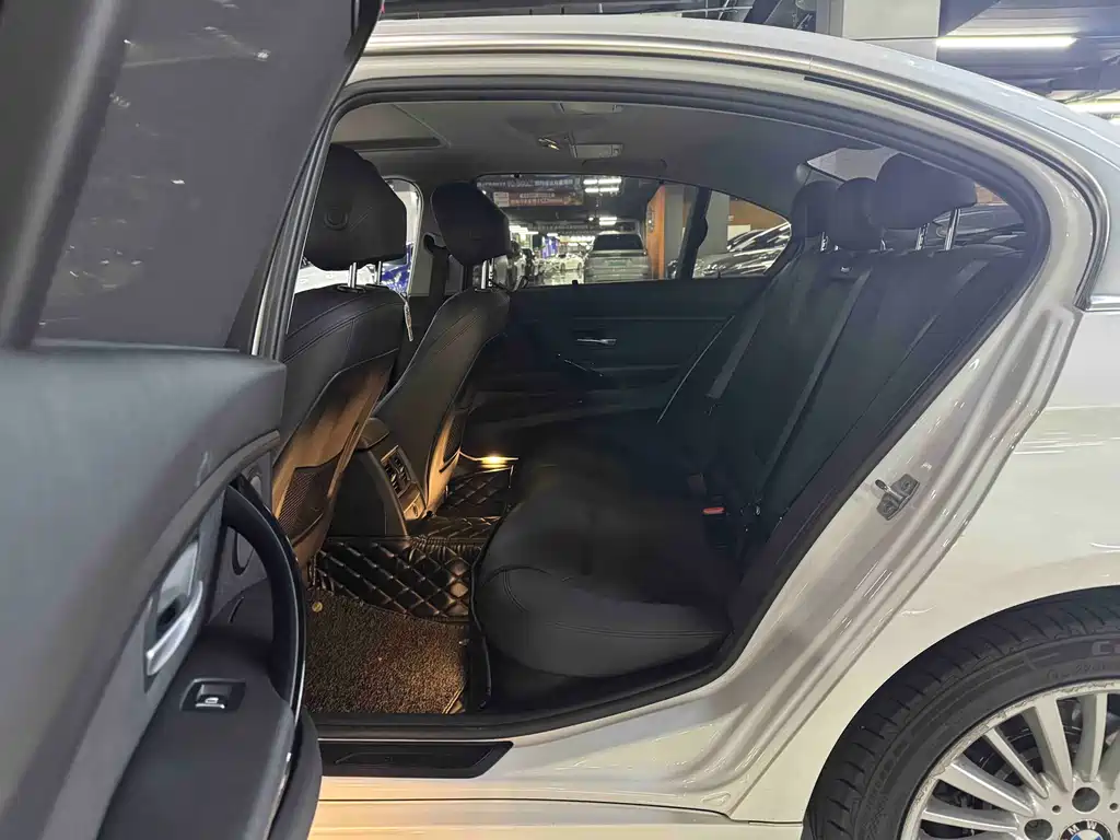 BMW 3 Series 2017