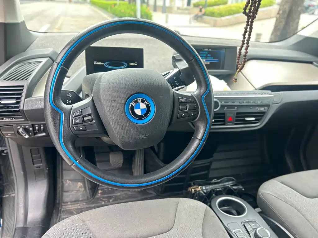 BMW i3 2018 — фото 9