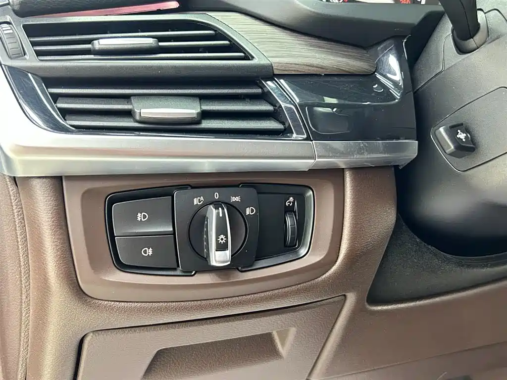BMW X5 2015 — фото 20