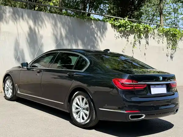BMW 7 Series 2016